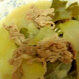 冬瓜、昆布、豚小間肉入れスープ